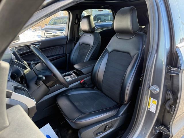 Certified 2022 Ford Edge ST-Line image 13