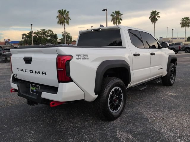 Used 2024 Toyota Tacoma TRD Off-Road AWD/4WD image 5