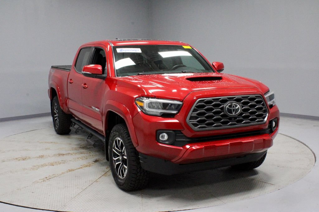 Used 2022 Toyota Tacoma TRD Sport w/ TRD Premium Sport Package AWD/4WD video 1
