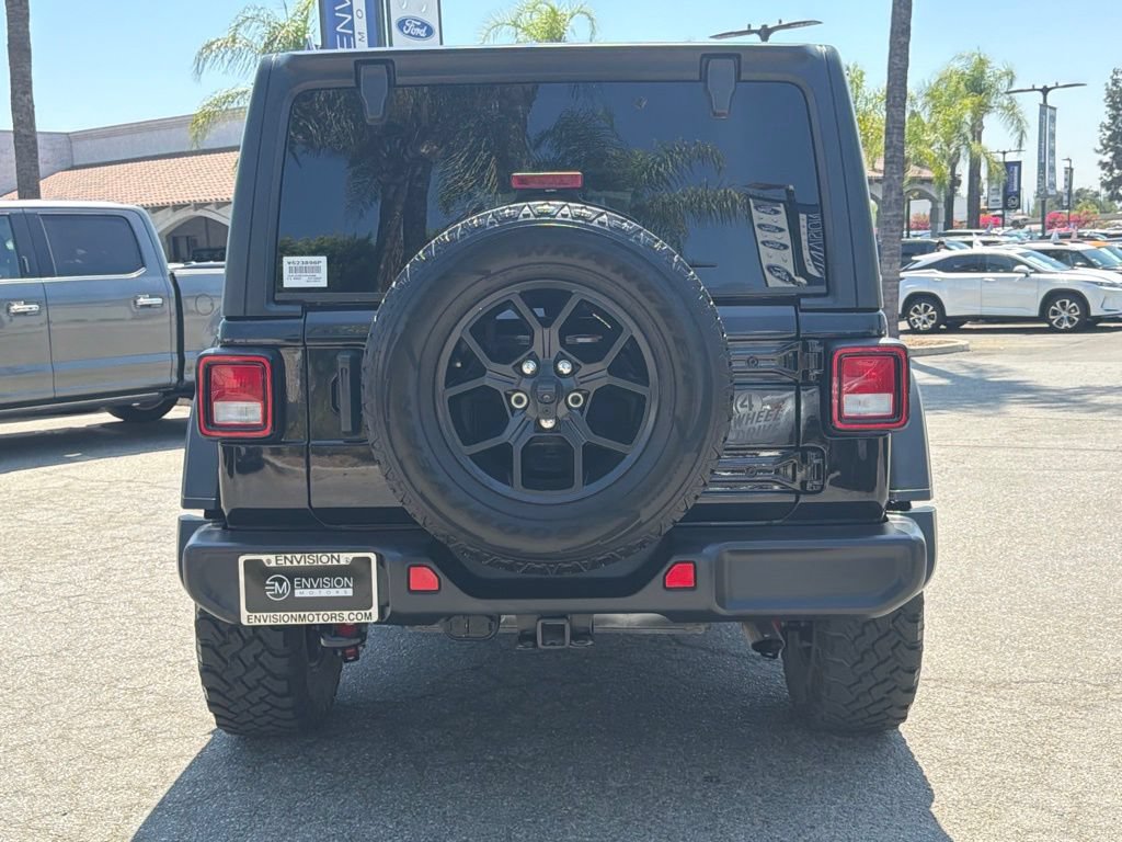 Used 2025 Jeep Wrangler Unlimited Sport AWD/4WD image 11