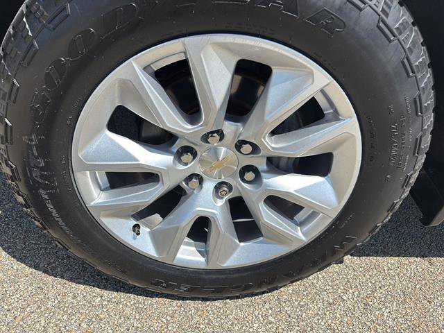 Used 2019 Chevrolet Silverado 1500 High Country w/ High Country Premium Package image 9