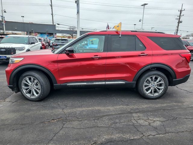 Certified 2024 Ford Explorer Limited AWD/4WD image 6