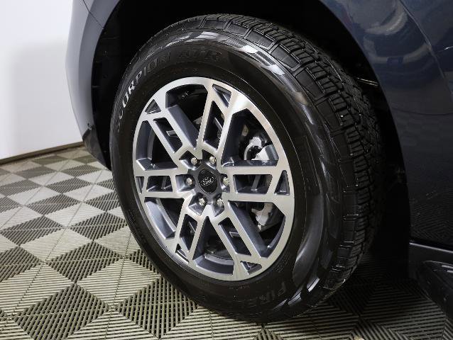 Certified 2025 Ford Expedition Active image 37