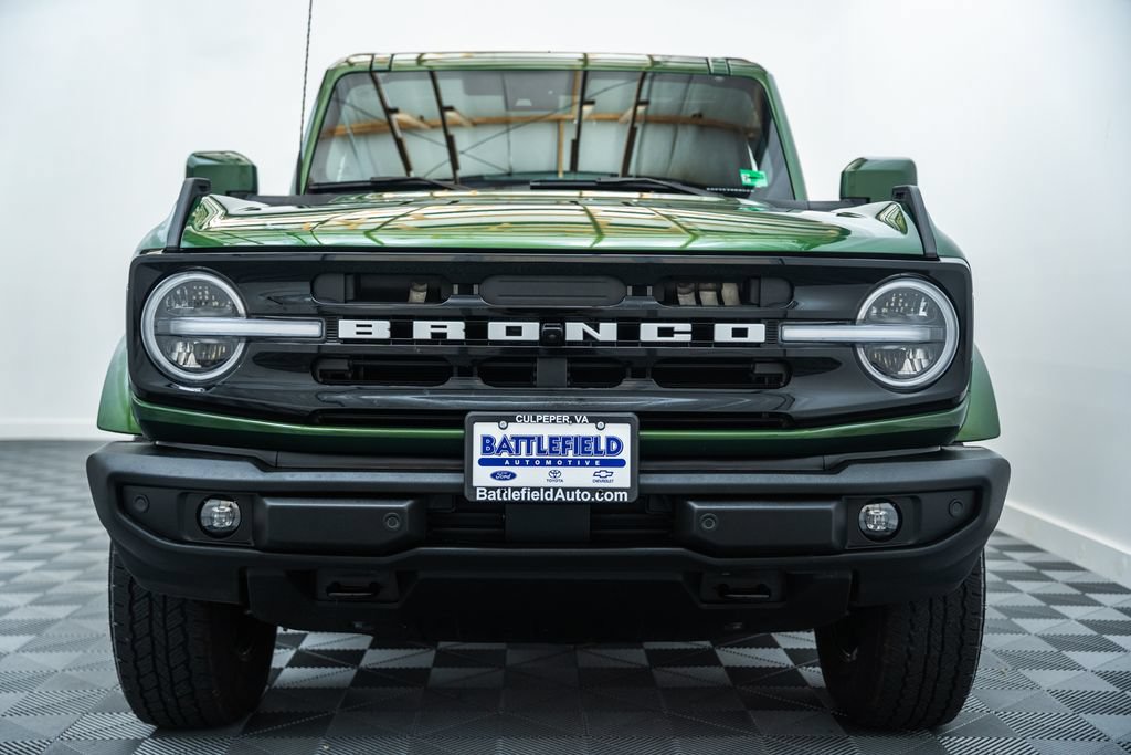 Certified 2025 Ford Bronco Outer Banks AWD/4WD image 2
