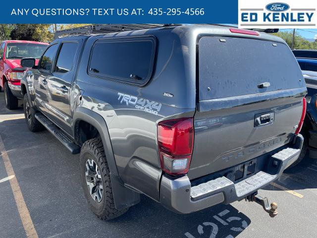 Used 2019 Toyota Tacoma TRD Off-Road w/ Technology Package AWD/4WD image 3