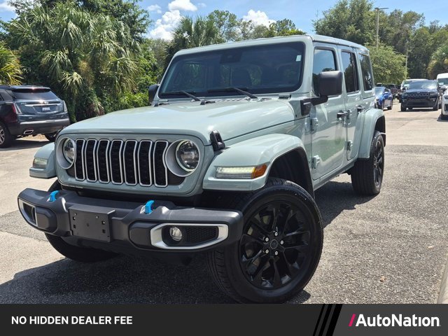 Used 2024 Jeep Wrangler Unlimited Sahara AWD/4WD image 1