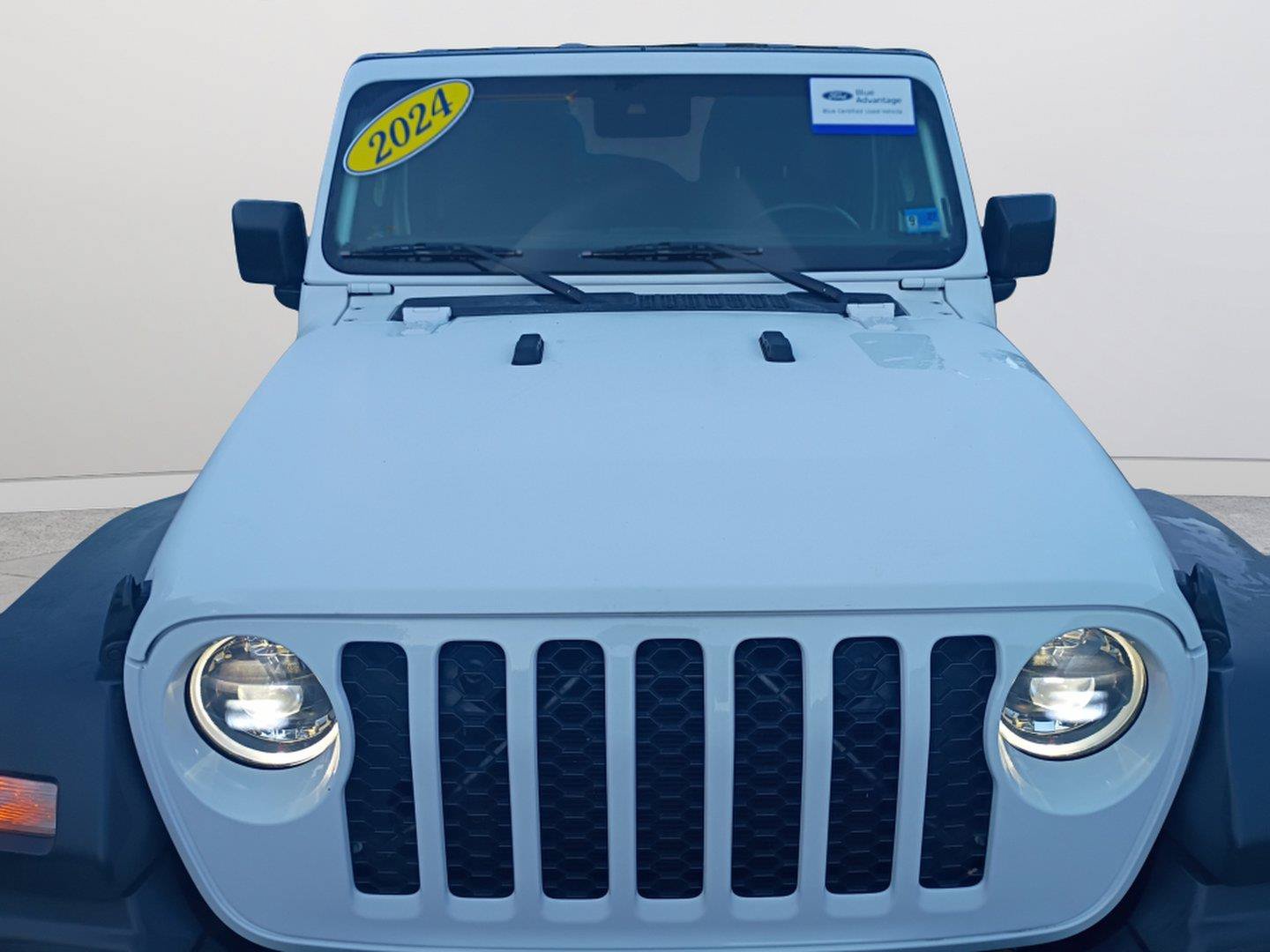 Used 2024 Jeep Wrangler Unlimited Sport AWD/4WD image 21