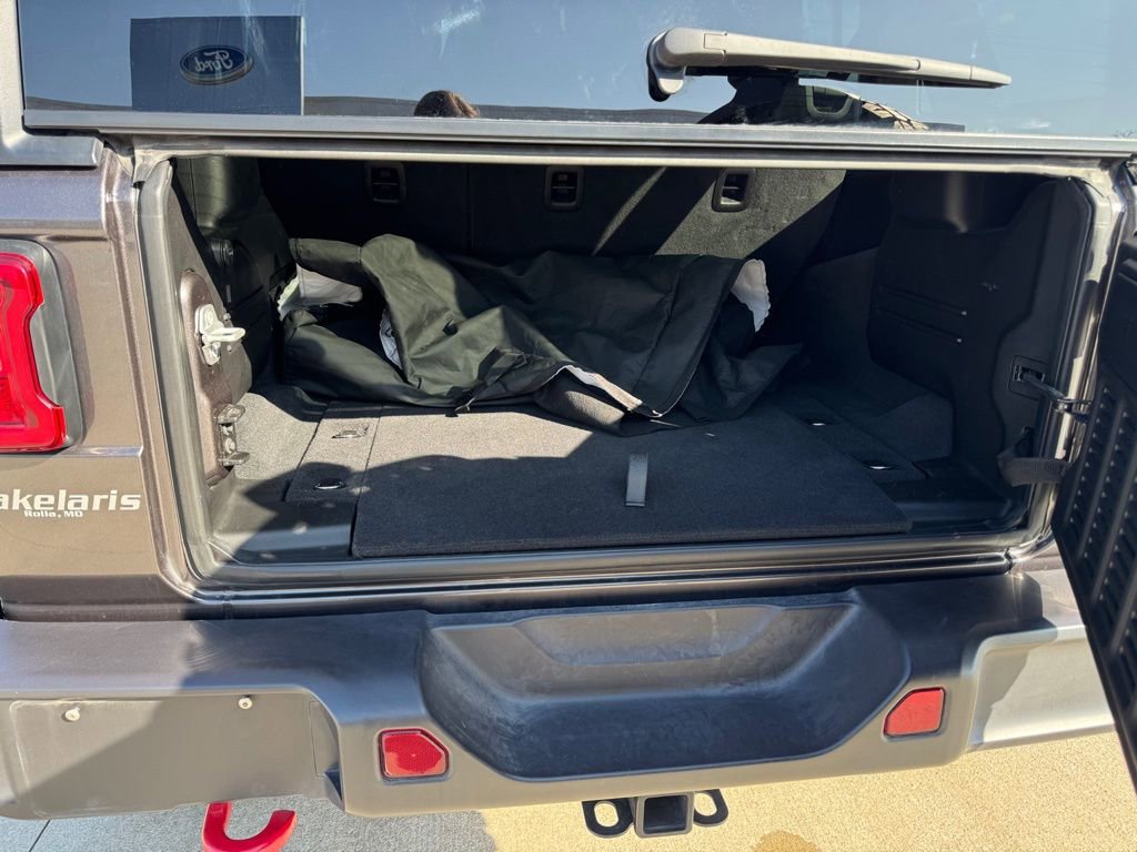 Used 2025 Jeep Wrangler Rubicon image 35