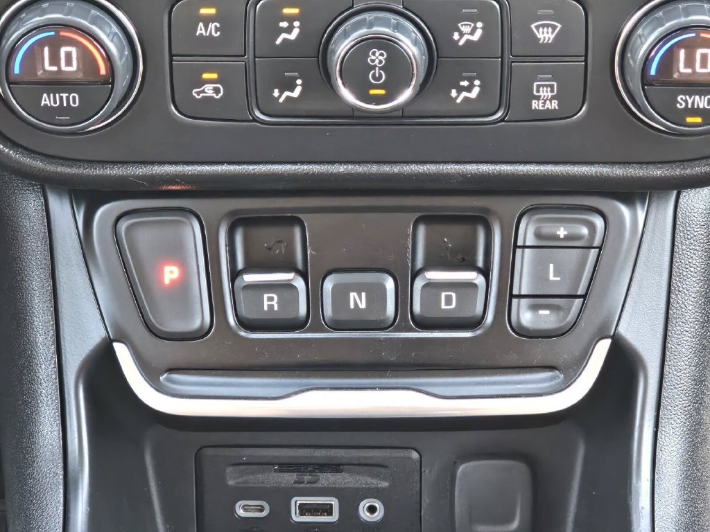 Used 2020 GMC Terrain SLT w/ Preferred Package FWD image 29