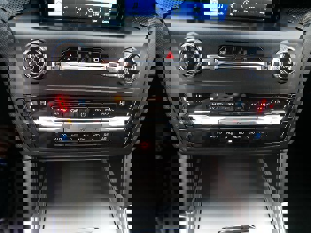 Certified 2020 Ford Explorer ST w/ Premium Technology Package image 29