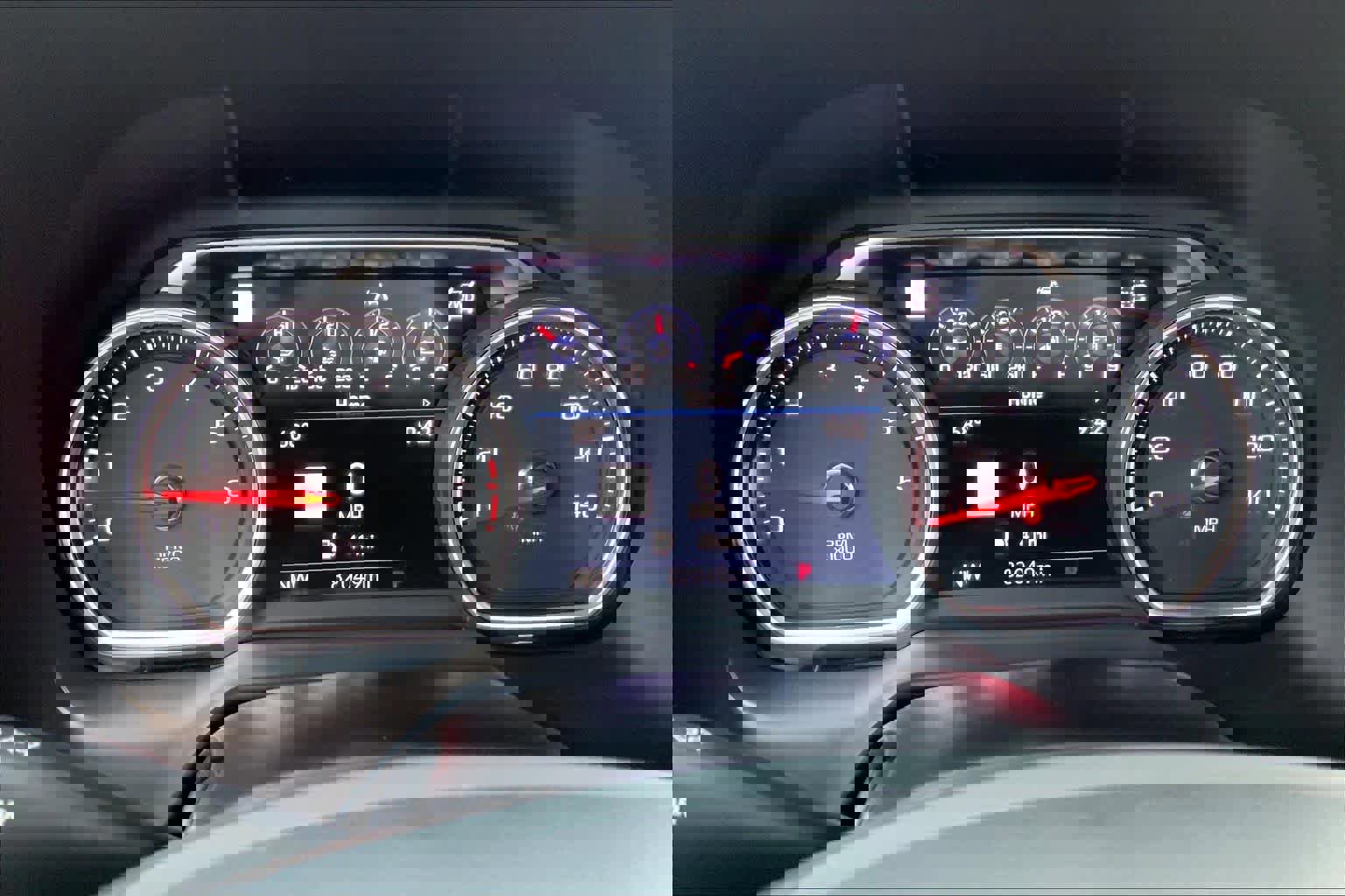 Used 2021 Chevrolet Suburban High Country image 25