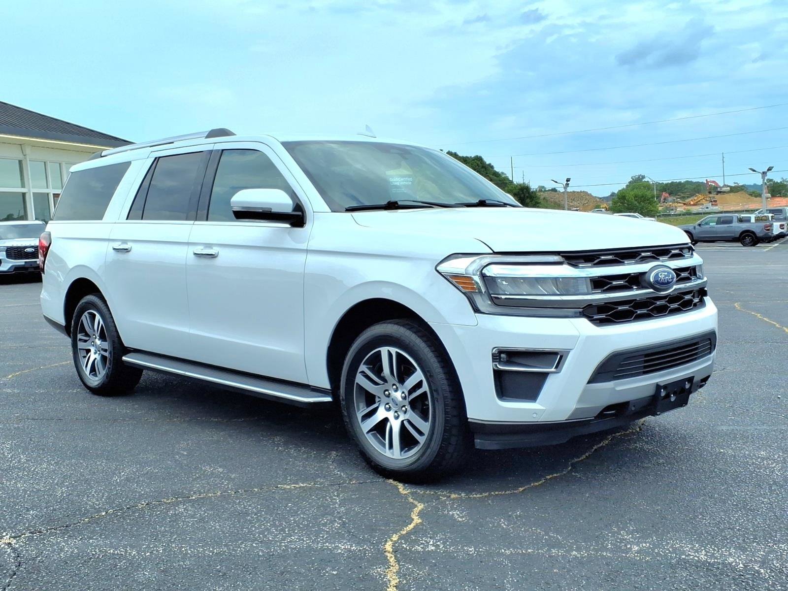 Certified 2022 Ford Expedition Max Limited AWD/4WD image 2