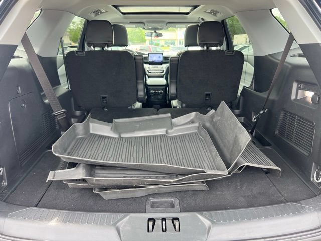 Certified 2024 Ford Explorer XLT w/ Equipment Group 202A AWD/4WD image 23