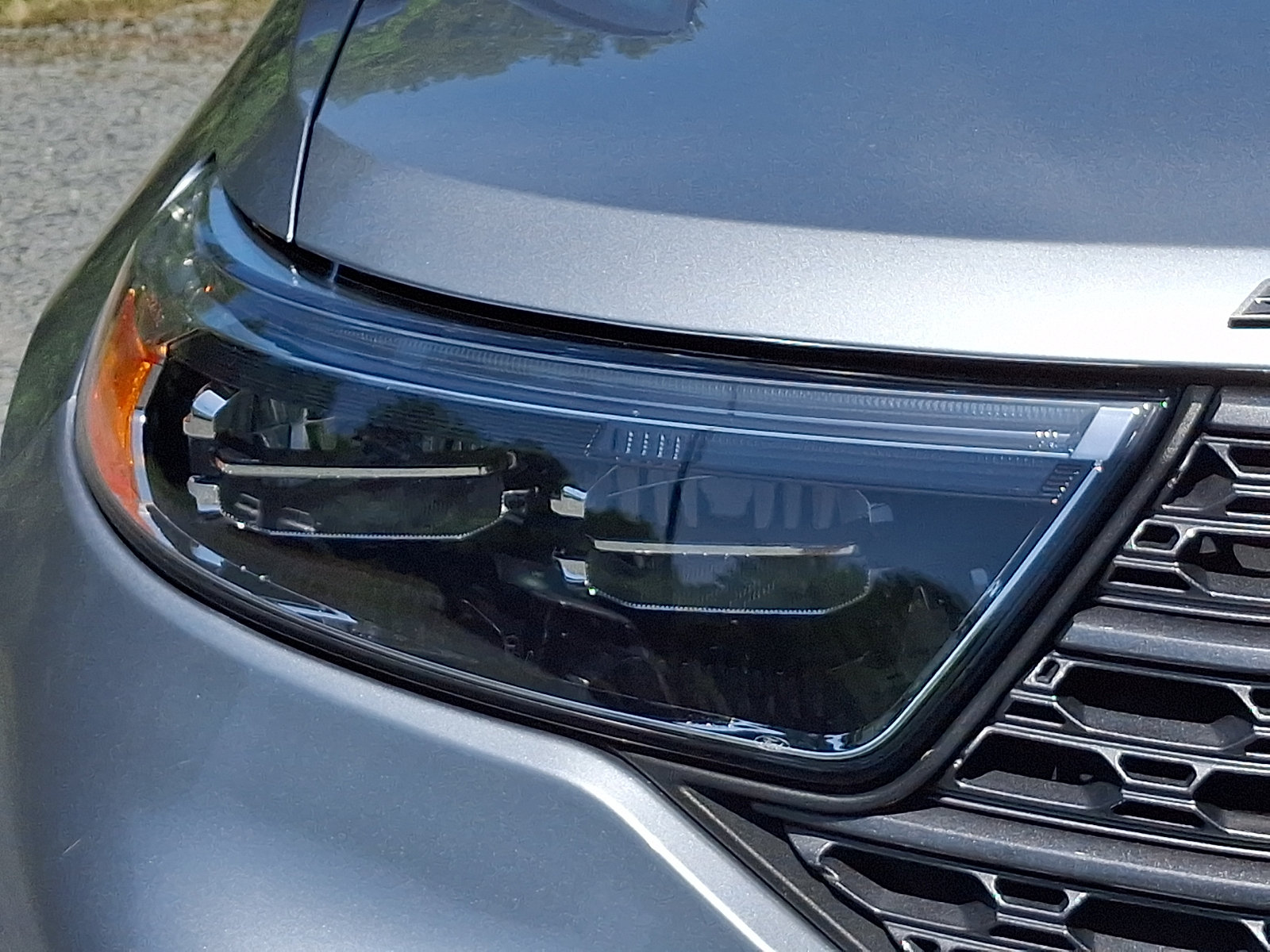 Certified 2023 Ford Explorer XLT w/ Equipment Group 202A AWD/4WD image 10