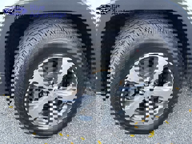 Used 2021 Jeep Cherokee Limited image 2