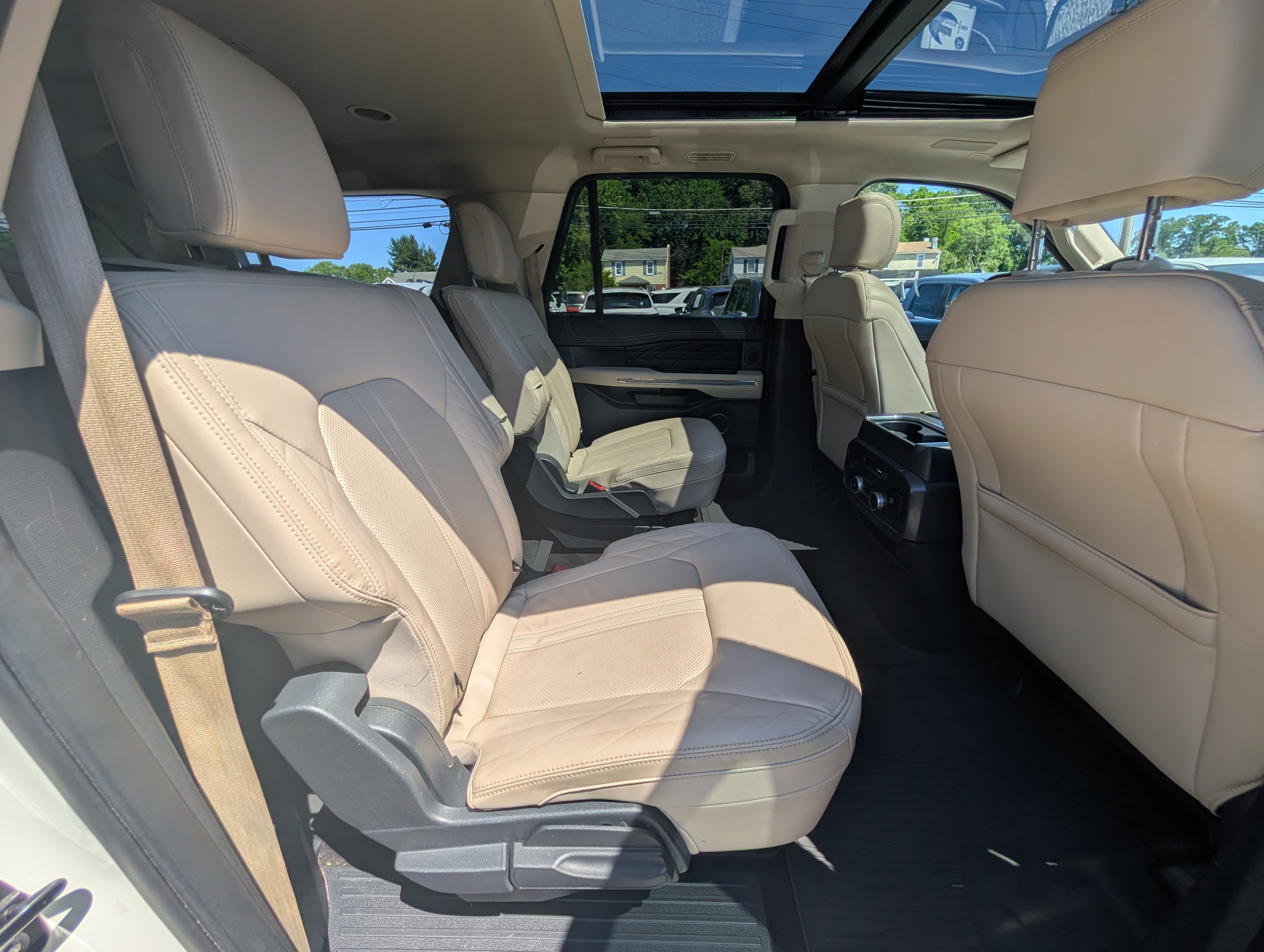 Certified 2023 Ford Expedition Max Platinum AWD/4WD image 13