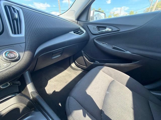 Used 2024 Chevrolet Malibu LT FWD image 33