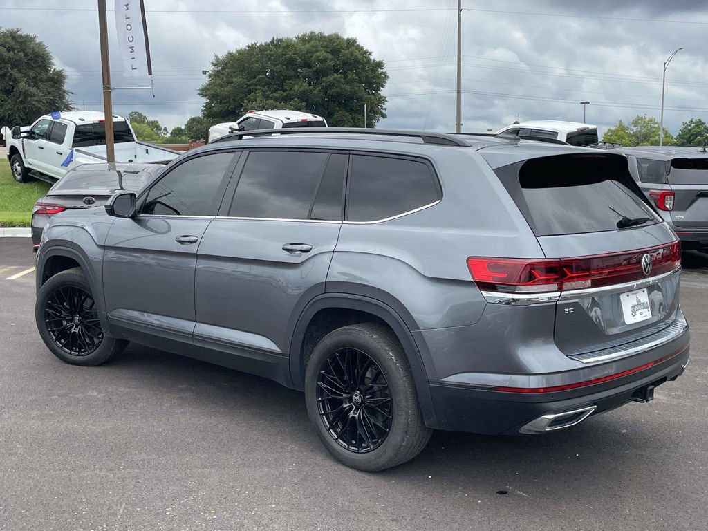 Used 2024 Volkswagen Atlas SE FWD image 5