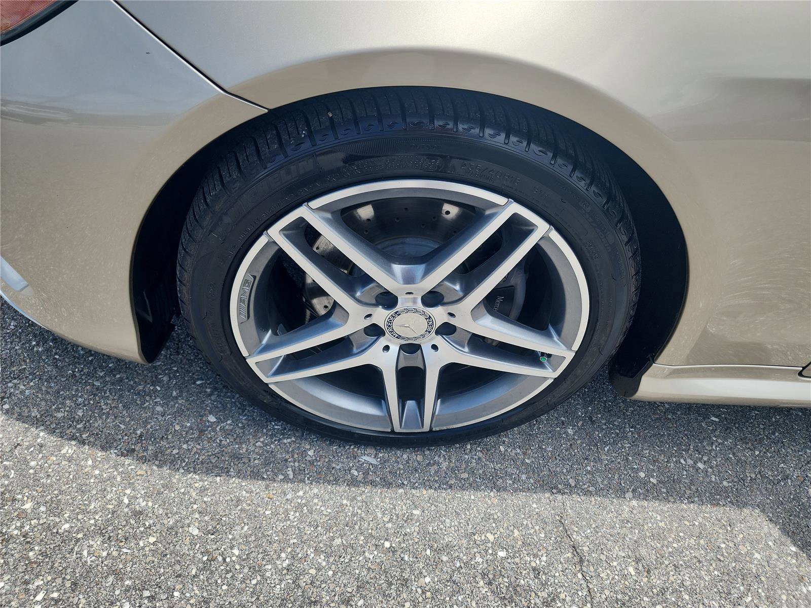 Used 2017 Mercedes-Benz E 400 Coupe image 9