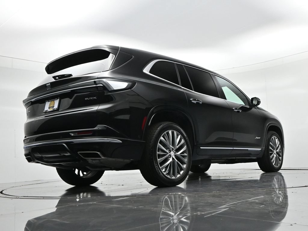 Used 2026 Buick Enclave Avenir w/ Super Cruise Package AWD/4WD image 21