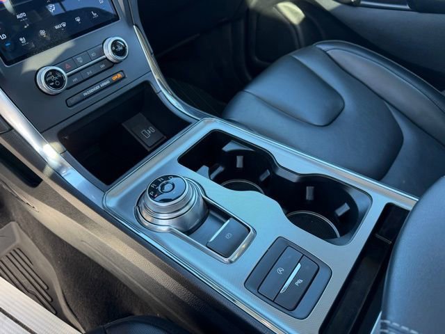 Certified 2022 Ford Edge Titanium image 32