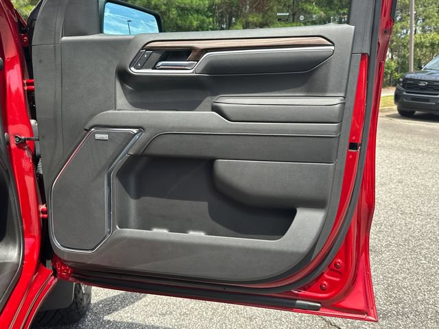 Used 2023 Chevrolet Silverado 1500 LT Trail Boss w/ LT Trail Boss Premium Package AWD/4WD image 14