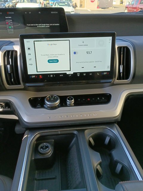 Certified 2025 Ford Expedition Active AWD/4WD image 8