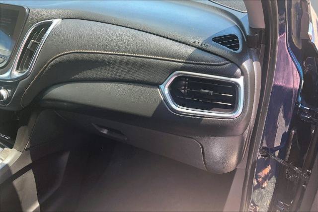 Used 2022 Chevrolet Equinox Premier FWD image 17