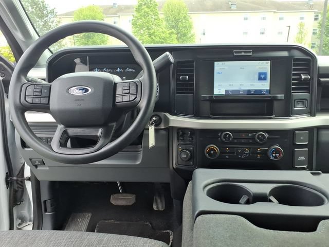 Certified 2025 Ford F250 XLT AWD/4WD image 14