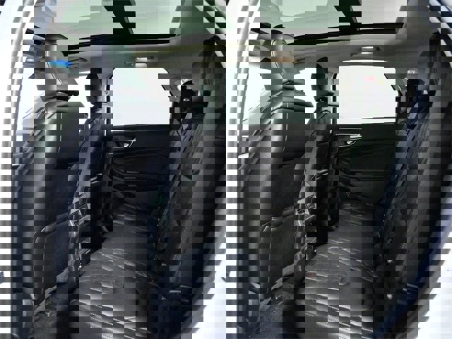 Certified 2023 Ford Edge Titanium w/ Class II Trailer Tow Package image 13