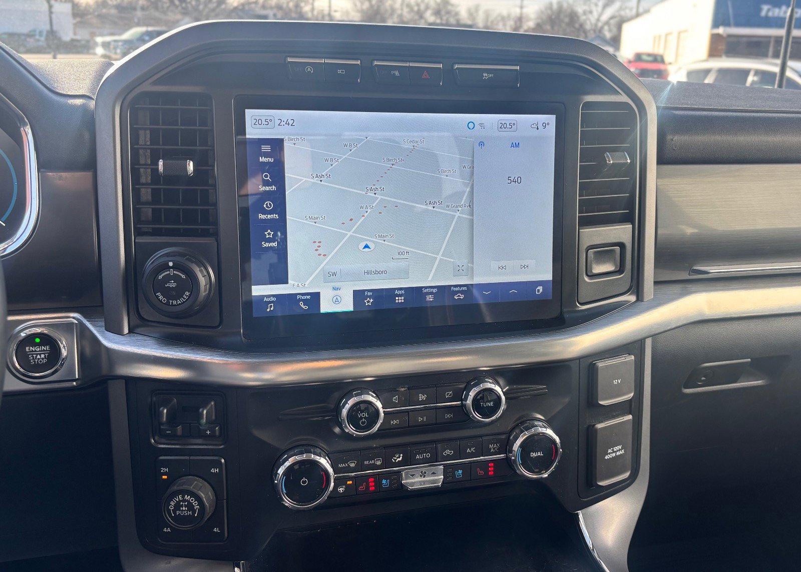 Certified 2022 Ford F150 Lariat w/ Equipment Group 502A High image 41