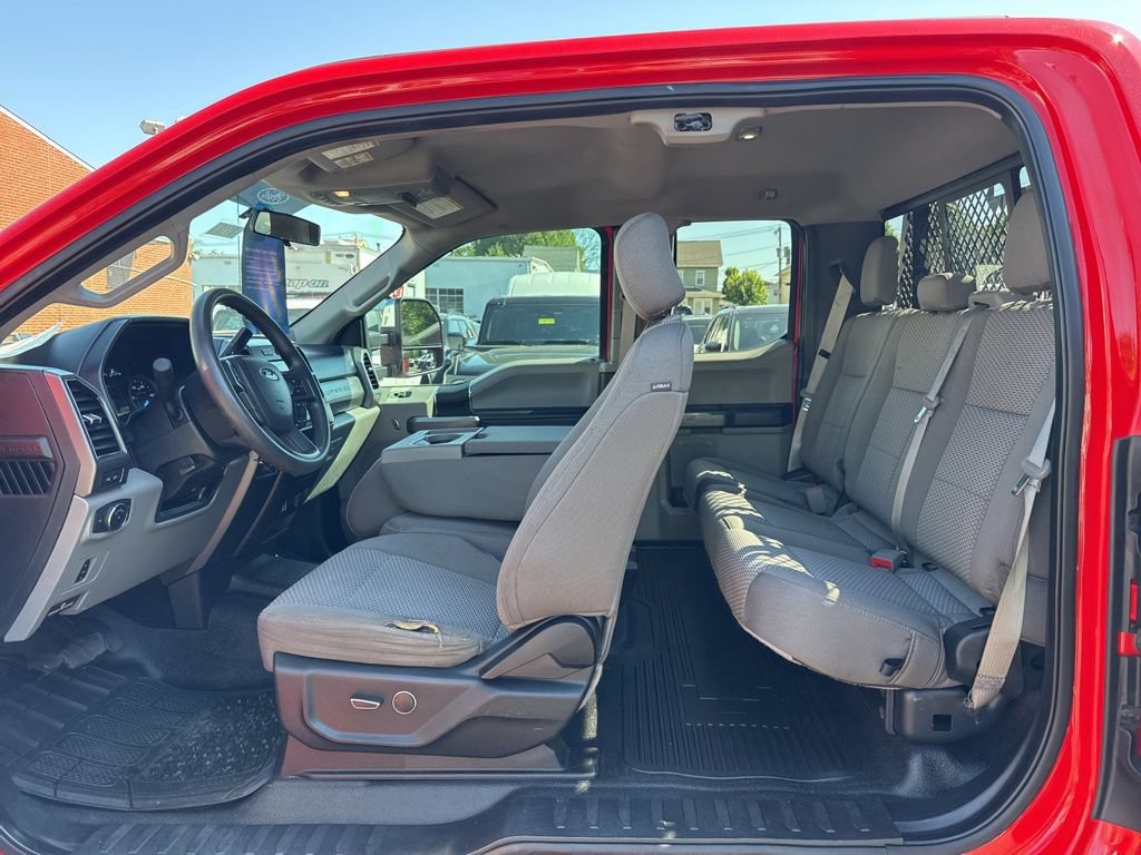 Certified 2019 Ford F550 4x4 SuperCab Super Duty w/ XLT Value Package image 14