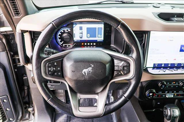 Certified 2023 Ford Bronco Wildtrak image 12