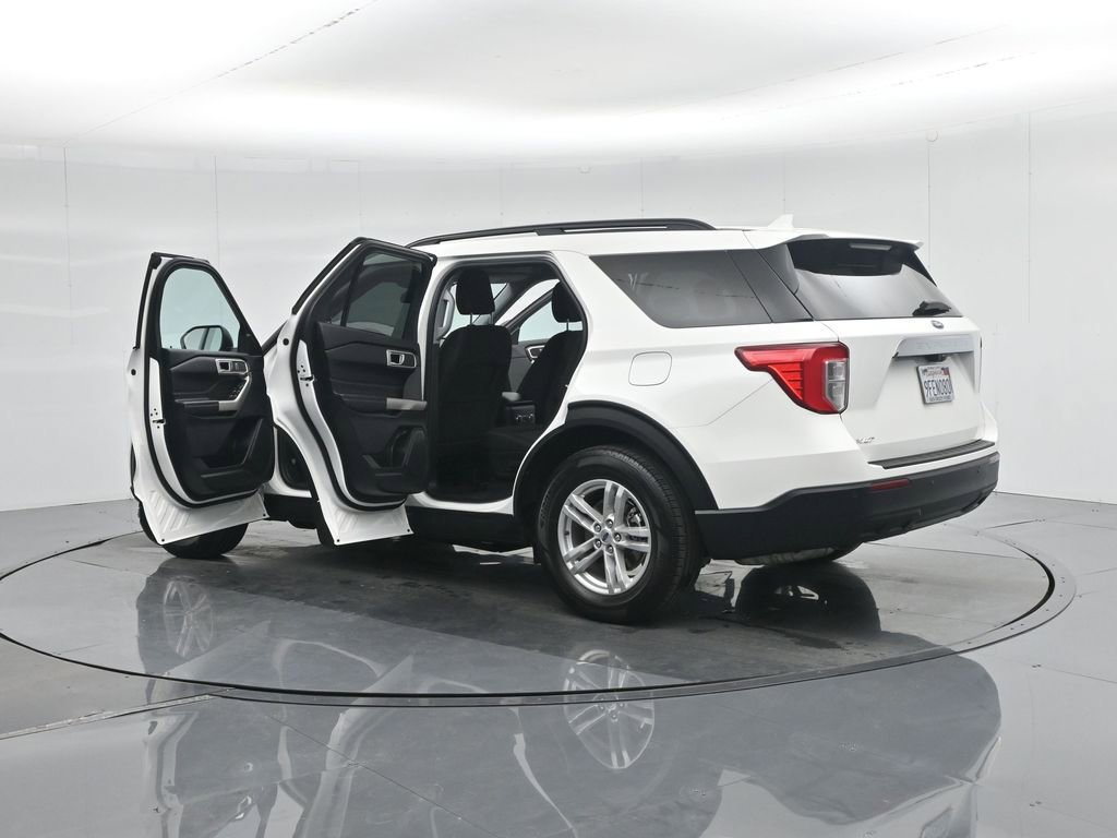 Certified 2022 Ford Explorer XLT image 37