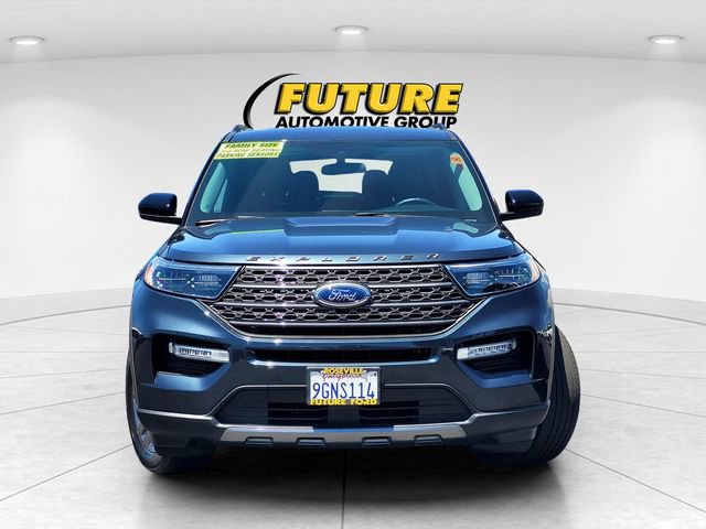 Certified 2023 Ford Explorer XLT w/ Equipment Group 202A AWD/4WD image 2