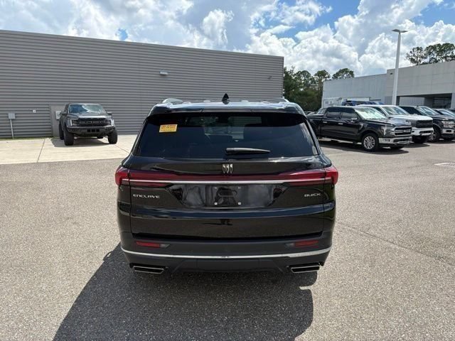 Used 2025 Buick Enclave Preferred FWD image 6