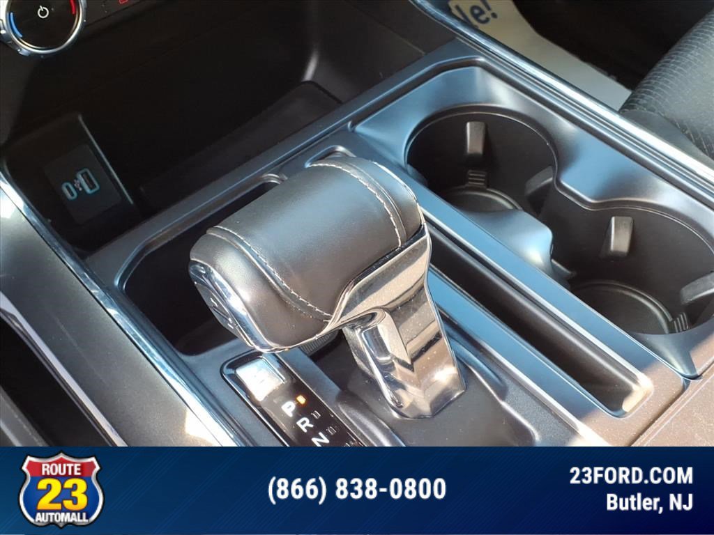 Certified 2022 Ford F150 XLT w/ Equipment Group 302A High image 19