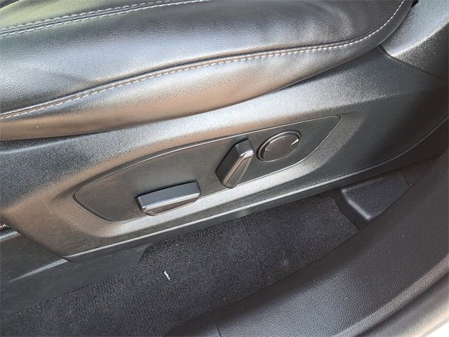 Certified 2022 Ford Explorer XLT w/ Equipment Group 202A image 22