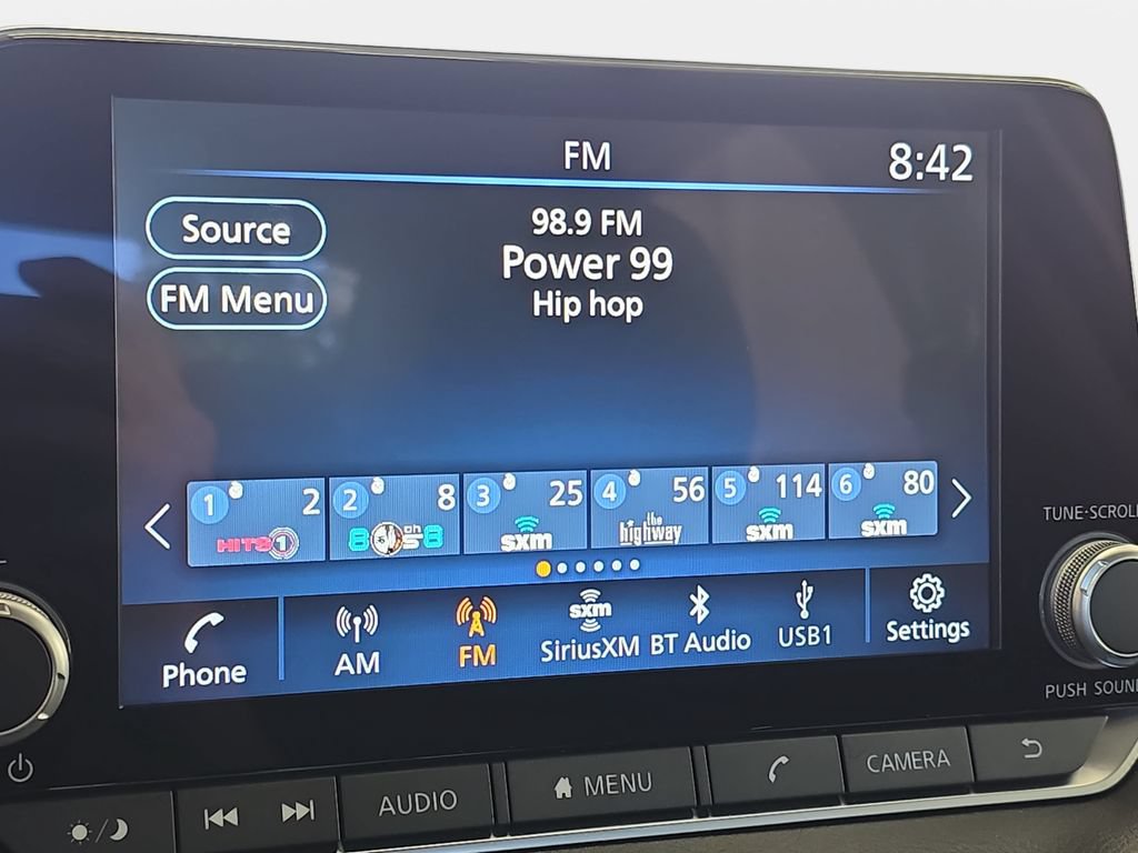 Used 2024 Nissan Sentra SV FWD image 19