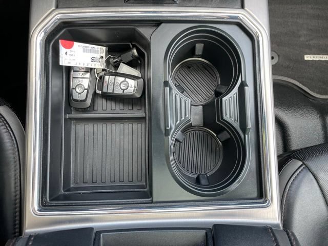 Certified 2018 Ford F350 Platinum w/ Platinum Ultimate Package AWD/4WD image 30