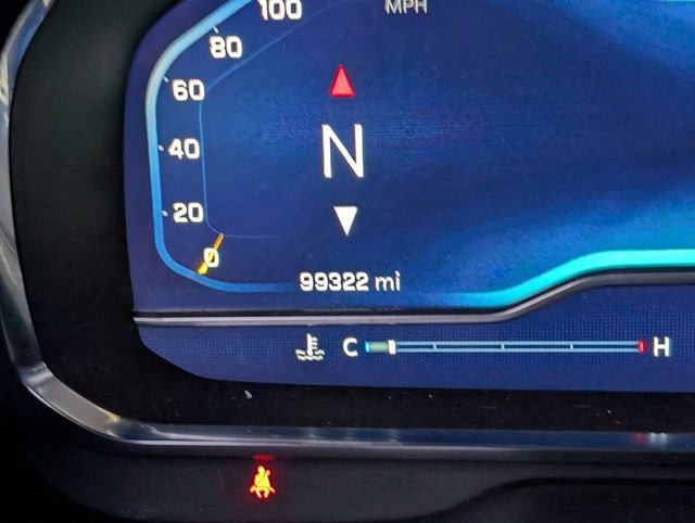 Used 2022 Chevrolet Suburban RST w/ Luxury Package image 23