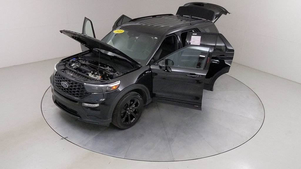 Certified 2023 Ford Explorer ST-Line AWD/4WD image 47