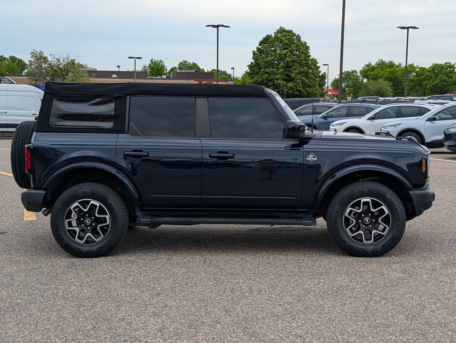 Certified 2021 Ford Bronco Outer Banks AWD/4WD image 8