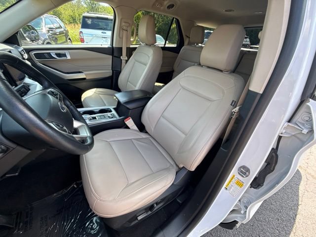 Certified 2024 Ford Explorer XLT w/ Equipment Group 202A AWD/4WD image 20