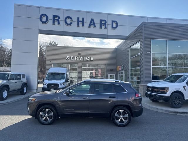 Used 2019 Jeep Cherokee Limited AWD/4WD image 2