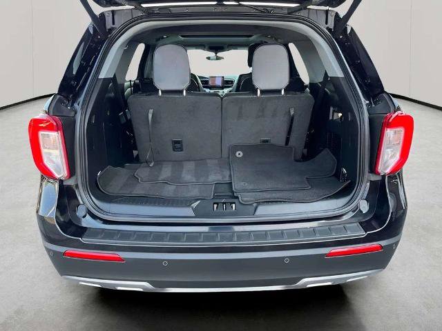 Certified 2023 Ford Explorer XLT w/ Equipment Group 202A AWD/4WD image 16