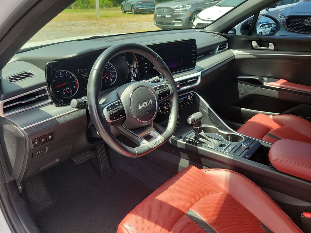 Used 2023 Kia K5 GT-Line w/ GT-Line Premium Package FWD image 17