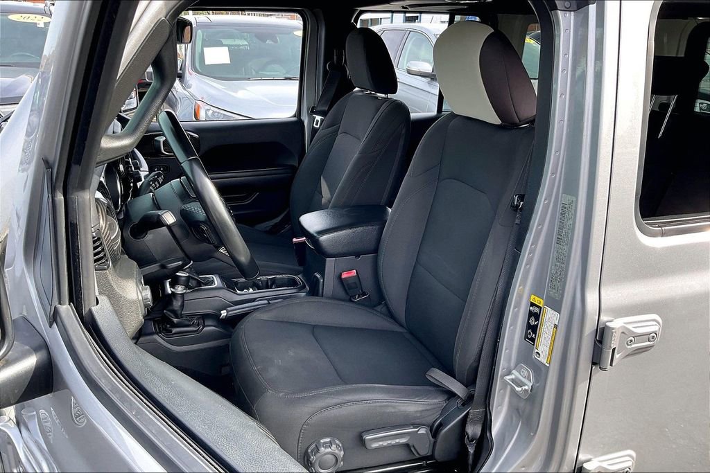Used 2020 Jeep Wrangler Unlimited Sport S AWD/4WD image 22