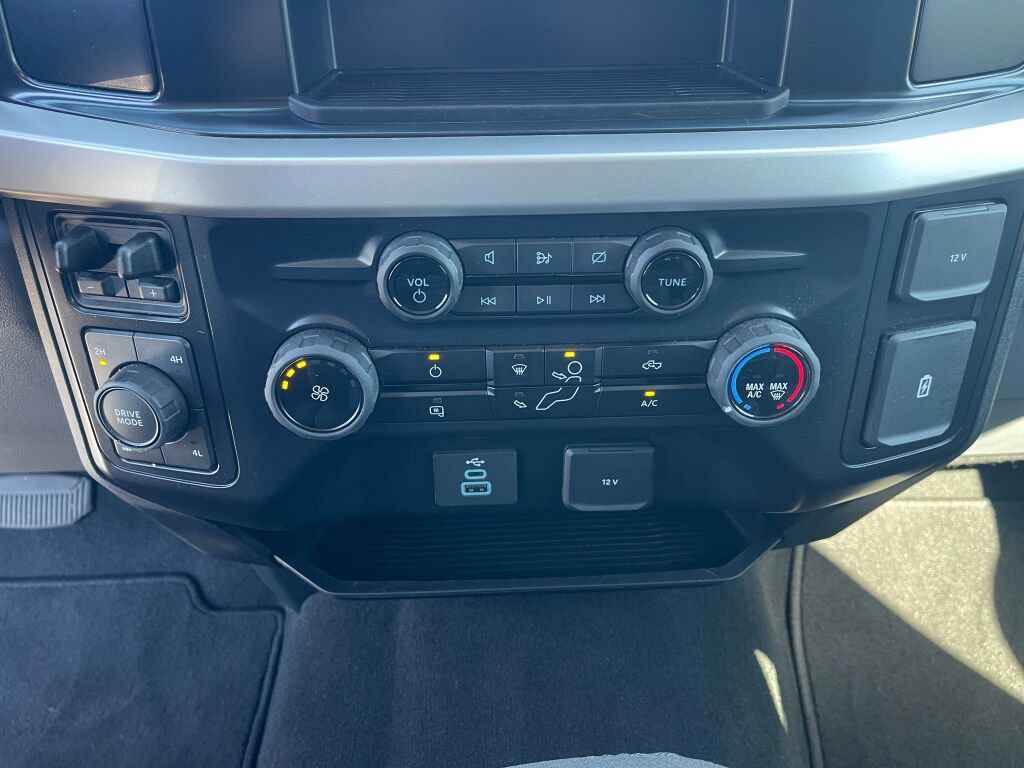 Certified 2024 Ford F250 XL w/ STX Appearance Package AWD/4WD image 11