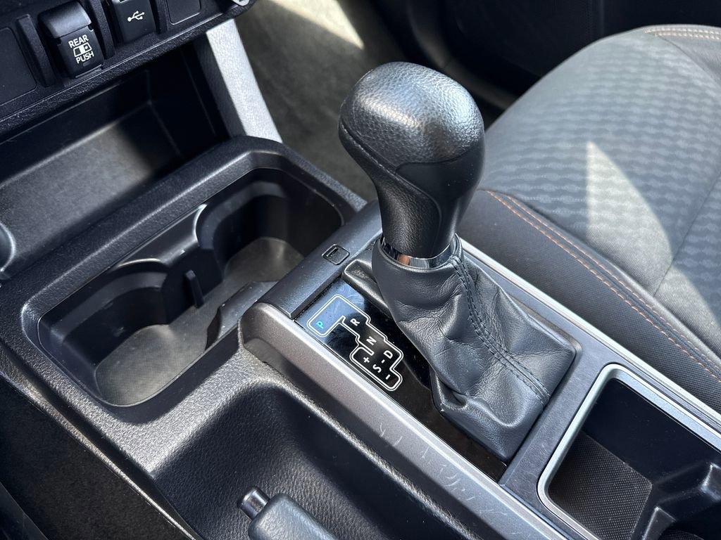 Used 2020 Toyota Tacoma SR5 image 21